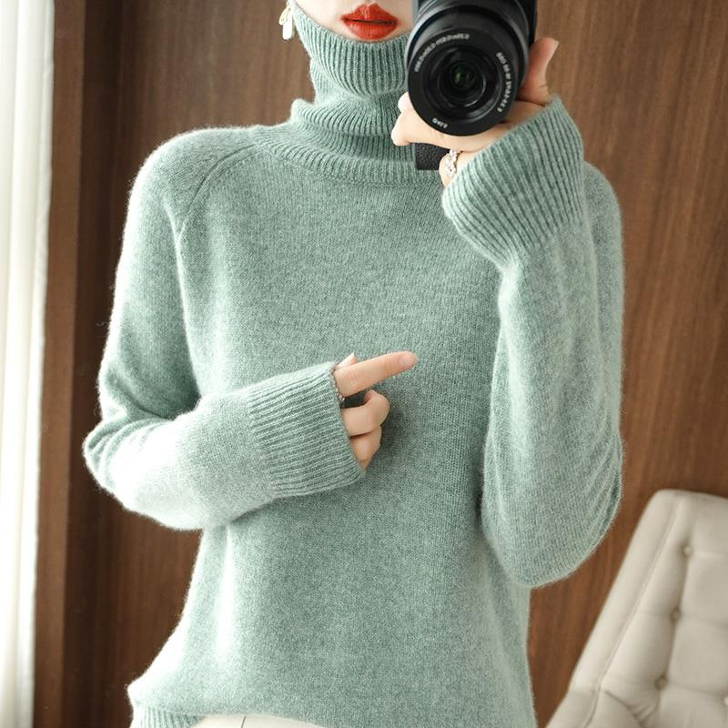女性用長袖セータ―タートルネック